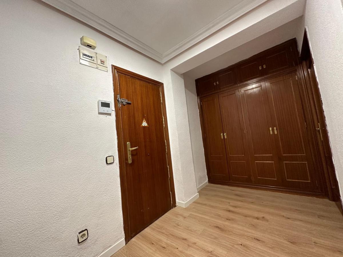 Apartament Licenciado Vidriera Madryt Zewnętrze zdjęcie
