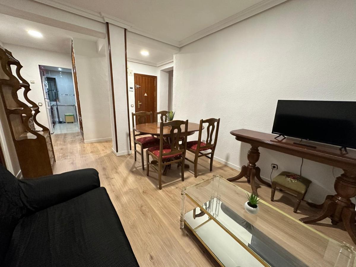 Apartament Licenciado Vidriera Madryt Zewnętrze zdjęcie